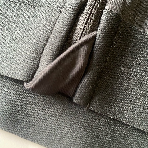 Tommie Copper NWOT Shoulder Support Bra in Black, Size XL, Zip Front Closure - Picture 10 of 16